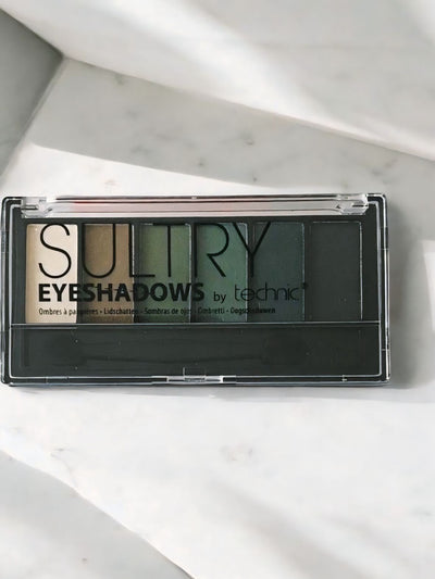 Technic Sultry Eyeshadow Moss | Kandy's Clothes